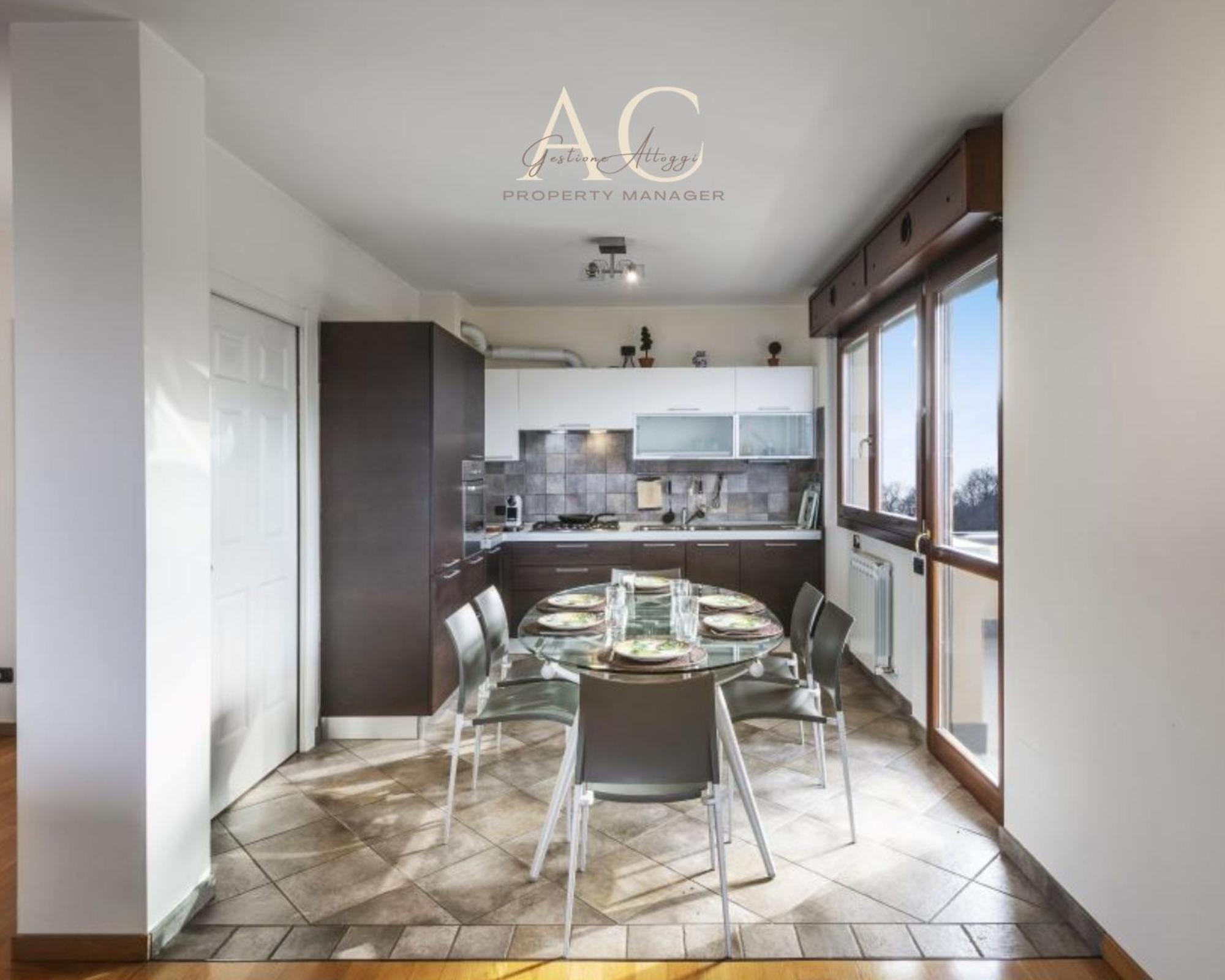 The House On The Lake Reno Di Leggiuno Exterior foto